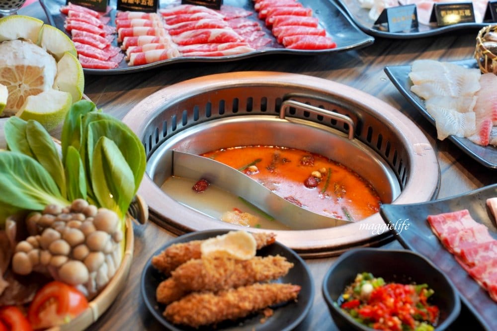 信義區美食|辛巴適麻辣鍋台北1號店,台北麻辣火鍋吃到飽,高檔黑毛和牛,天使紅蝦,哈根達斯,啤酒,吃到飽! - 第23張圖 信義區美食|辛巴適麻辣鍋台北1號店,台北麻辣火鍋吃到飽,高檔黑毛和牛,天使紅蝦,哈根達斯,啤酒,吃到飽!