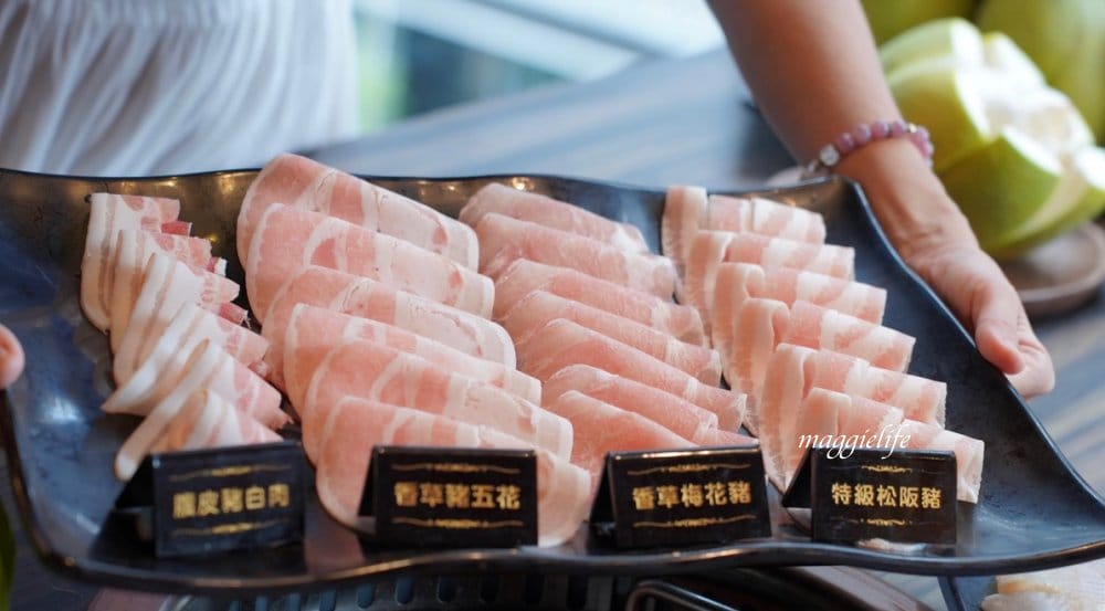 信義區美食|辛巴適麻辣鍋台北1號店,台北麻辣火鍋吃到飽,高檔黑毛和牛,天使紅蝦,哈根達斯,啤酒,吃到飽! - 第29張圖 信義區美食|辛巴適麻辣鍋台北1號店,台北麻辣火鍋吃到飽,高檔黑毛和牛,天使紅蝦,哈根達斯,啤酒,吃到飽!