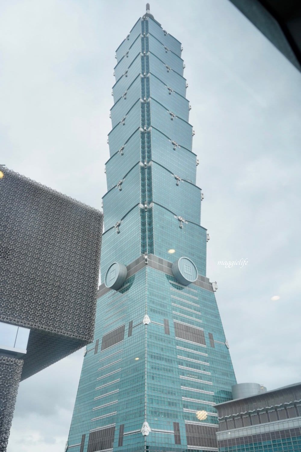 信義區美食|辛巴適麻辣鍋台北1號店,台北麻辣火鍋吃到飽,高檔黑毛和牛,天使紅蝦,哈根達斯,啤酒,吃到飽! - 第8張圖 信義區美食|辛巴適麻辣鍋台北1號店,台北麻辣火鍋吃到飽,高檔黑毛和牛,天使紅蝦,哈根達斯,啤酒,吃到飽!