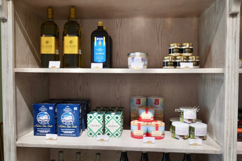 忠孝新生站|東東好生活，新開幕隱藏在巷弄之中的複合式咖啡廳，好物加上手作甜點好喝咖啡，酪梨布丁超好吃！