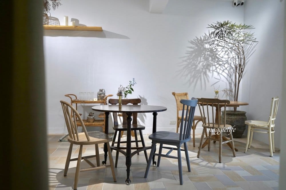 忠孝新生站|東東好生活，新開幕隱藏在巷弄之中的複合式咖啡廳，好物加上手作甜點好喝咖啡，酪梨布丁超好吃！