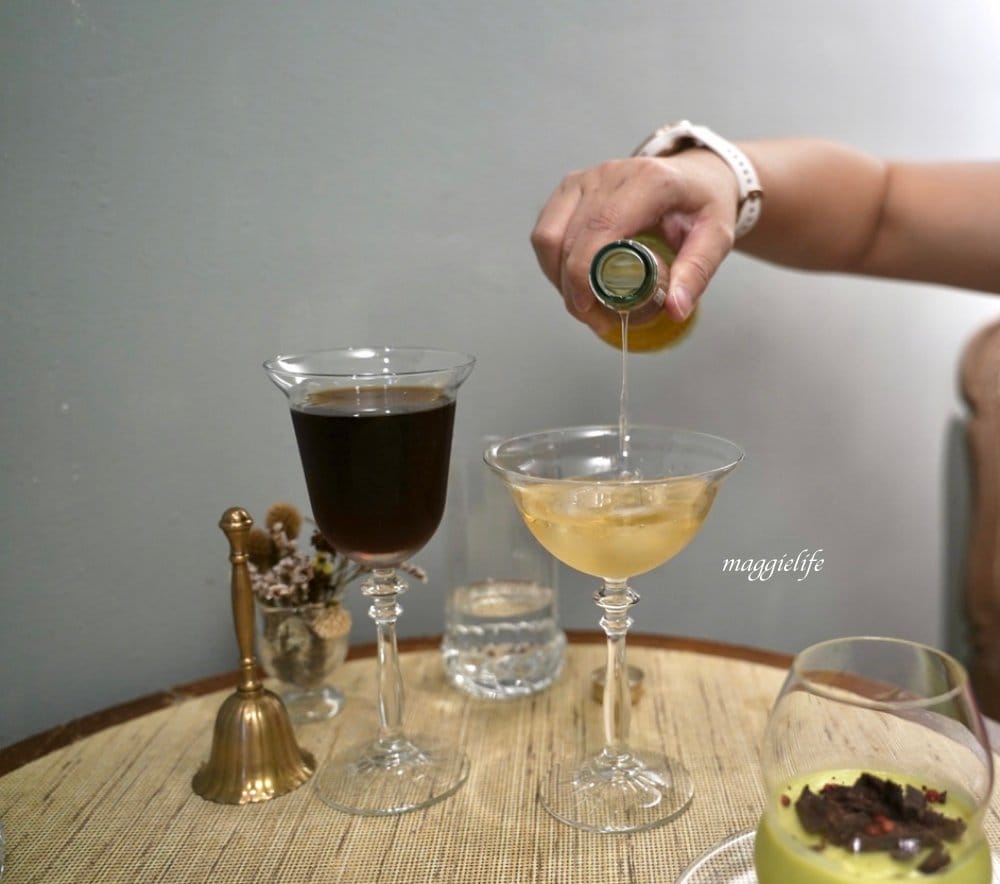 忠孝新生站|東東好生活，新開幕隱藏在巷弄之中的複合式咖啡廳，好物加上手作甜點好喝咖啡，酪梨布丁超好吃！