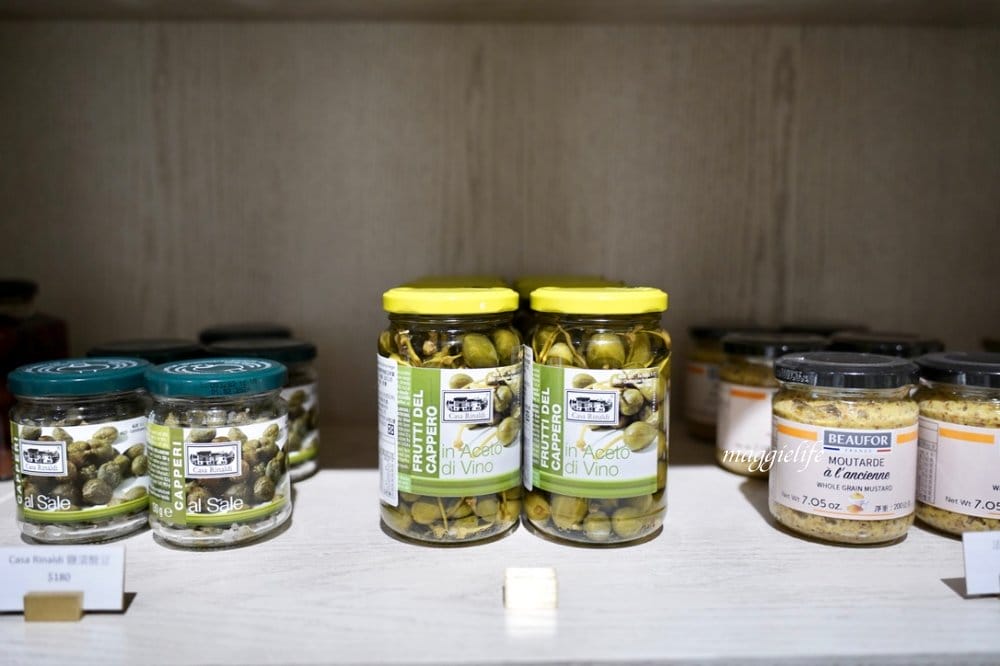 忠孝新生站|東東好生活，新開幕隱藏在巷弄之中的複合式咖啡廳，好物加上手作甜點好喝咖啡，酪梨布丁超好吃！