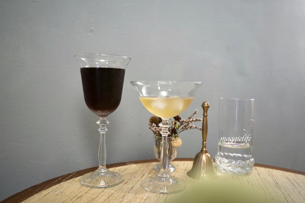 忠孝新生站|東東好生活，新開幕隱藏在巷弄之中的複合式咖啡廳，好物加上手作甜點好喝咖啡，酪梨布丁超好吃！