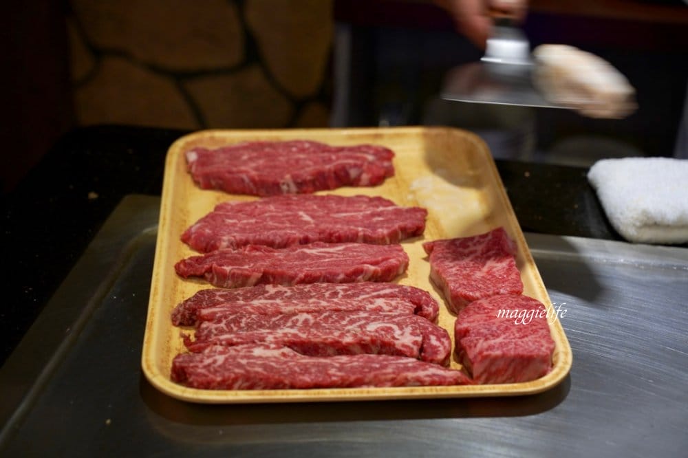 台北善導寺美食|雅竹鐵板料理，全台北CP值最高，超肥活龍蝦，A5和牛，干貝鮑魚，生日慶生/父親節/母親節/情人節來這裡就對了！！