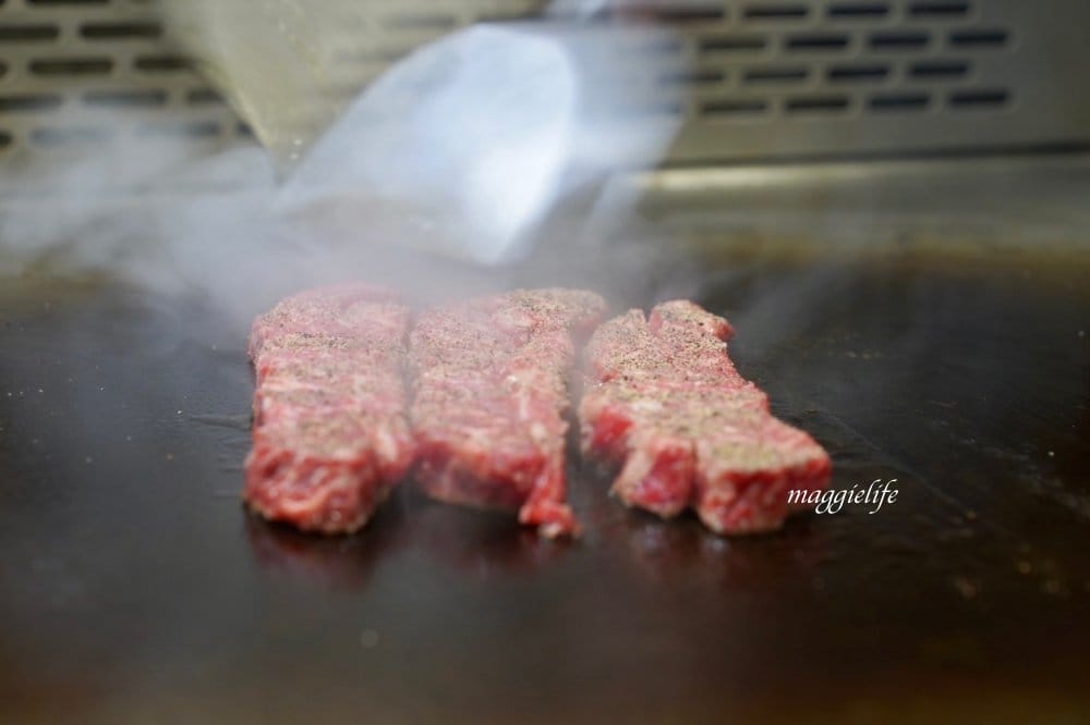 台北善導寺美食|雅竹鐵板料理，全台北CP值最高，超肥活龍蝦，A5和牛，干貝鮑魚，生日慶生/父親節/母親節/情人節來這裡就對了！！