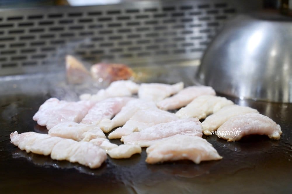 台北善導寺美食|雅竹鐵板料理，全台北CP值最高，超肥活龍蝦，A5和牛，干貝鮑魚，生日慶生/父親節/母親節/情人節來這裡就對了！！