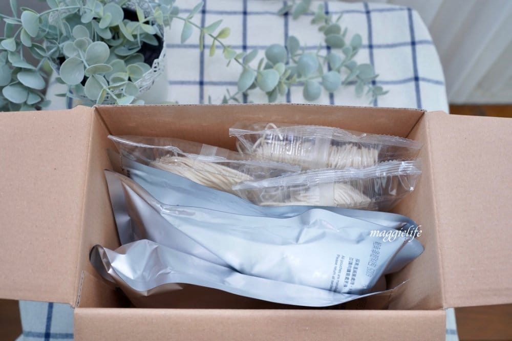 好市多最新上架商品|鮑魚雞腿麵，純正鮑魚，整隻雞腿，6分鐘上桌！麵條Q好吃，湯頭雞湯超濃郁！