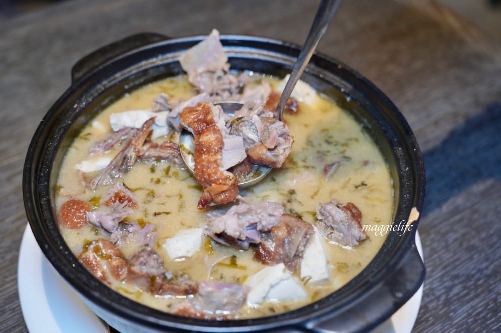 礁溪寒沐酒店 ｜川薈中餐廳 「相思木燻燒鵝五吃」即日起到12/31推出 經典粵式燒鵝，超好吃！