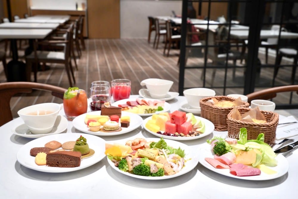 新北新莊吃到飽|朵頤餐廳 Doricious,新莊凱悅嘉軒酒店一樓餐廳,早午餐自助buffet吃到飽,活龍蝦|牛排|豬肋排(有Vlog影片介紹) - 第36張圖 新北新莊吃到飽|朵頤餐廳 Doricious,新莊凱悅嘉軒酒店一樓餐廳,早午餐自助buffet吃到飽,活龍蝦|牛排|豬肋排(有Vlog影片介紹)