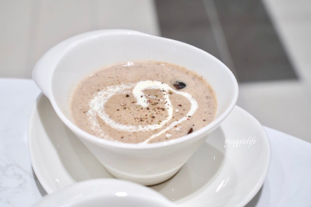 新北新莊吃到飽|朵頤餐廳 Doricious,新莊凱悅嘉軒酒店一樓餐廳,早午餐自助buffet吃到飽,活龍蝦|牛排|豬肋排(有Vlog影片介紹) - 第30張圖 新北新莊吃到飽|朵頤餐廳 Doricious,新莊凱悅嘉軒酒店一樓餐廳,早午餐自助buffet吃到飽,活龍蝦|牛排|豬肋排(有Vlog影片介紹)