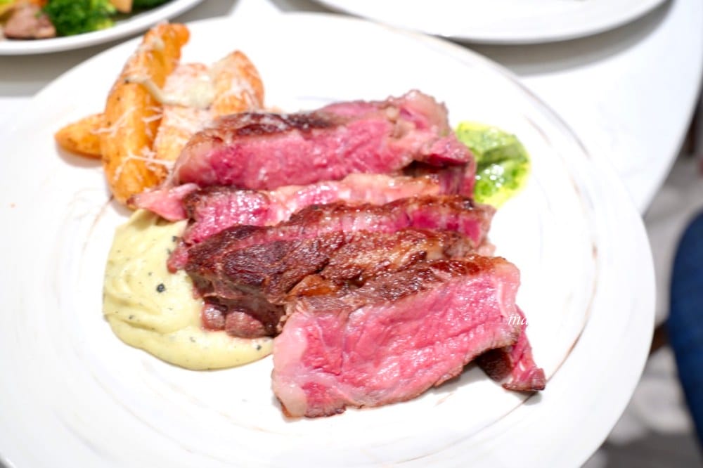 新北新莊吃到飽|朵頤餐廳 Doricious,新莊凱悅嘉軒酒店一樓餐廳,早午餐自助buffet吃到飽,活龍蝦|牛排|豬肋排(有Vlog影片介紹) - 第27張圖 新北新莊吃到飽|朵頤餐廳 Doricious,新莊凱悅嘉軒酒店一樓餐廳,早午餐自助buffet吃到飽,活龍蝦|牛排|豬肋排(有Vlog影片介紹)