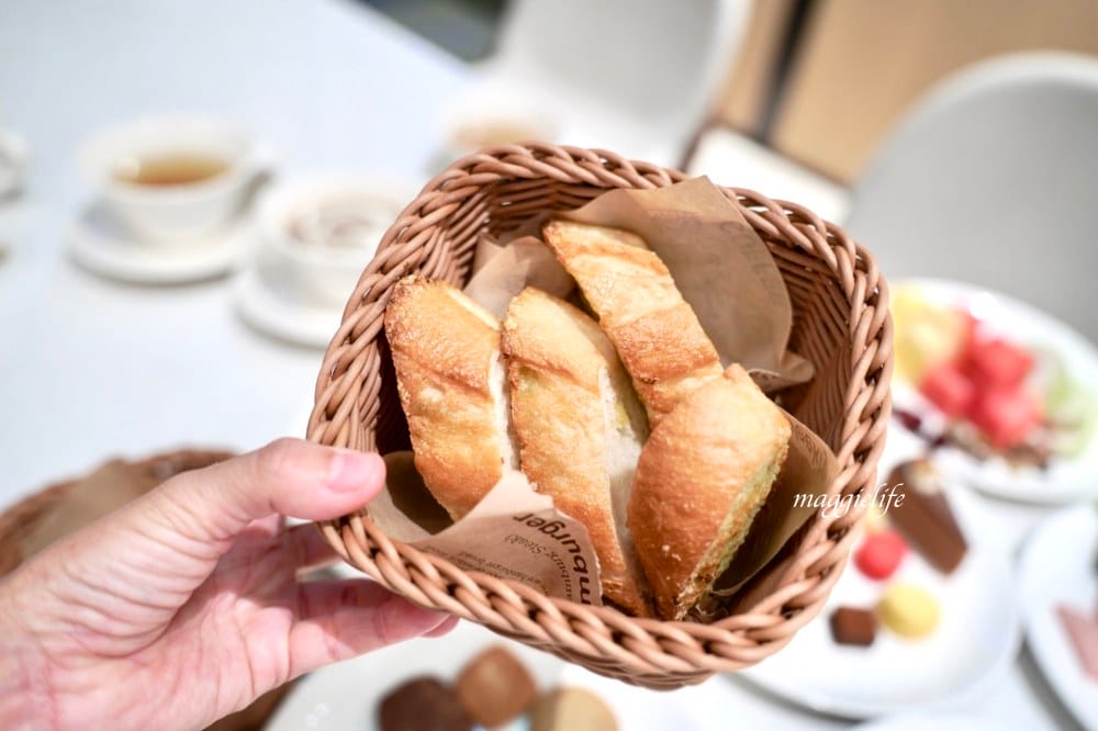 新北新莊吃到飽|朵頤餐廳 Doricious,新莊凱悅嘉軒酒店一樓餐廳,早午餐自助buffet吃到飽,活龍蝦|牛排|豬肋排(有Vlog影片介紹) - 第17張圖 新北新莊吃到飽|朵頤餐廳 Doricious,新莊凱悅嘉軒酒店一樓餐廳,早午餐自助buffet吃到飽,活龍蝦|牛排|豬肋排(有Vlog影片介紹)