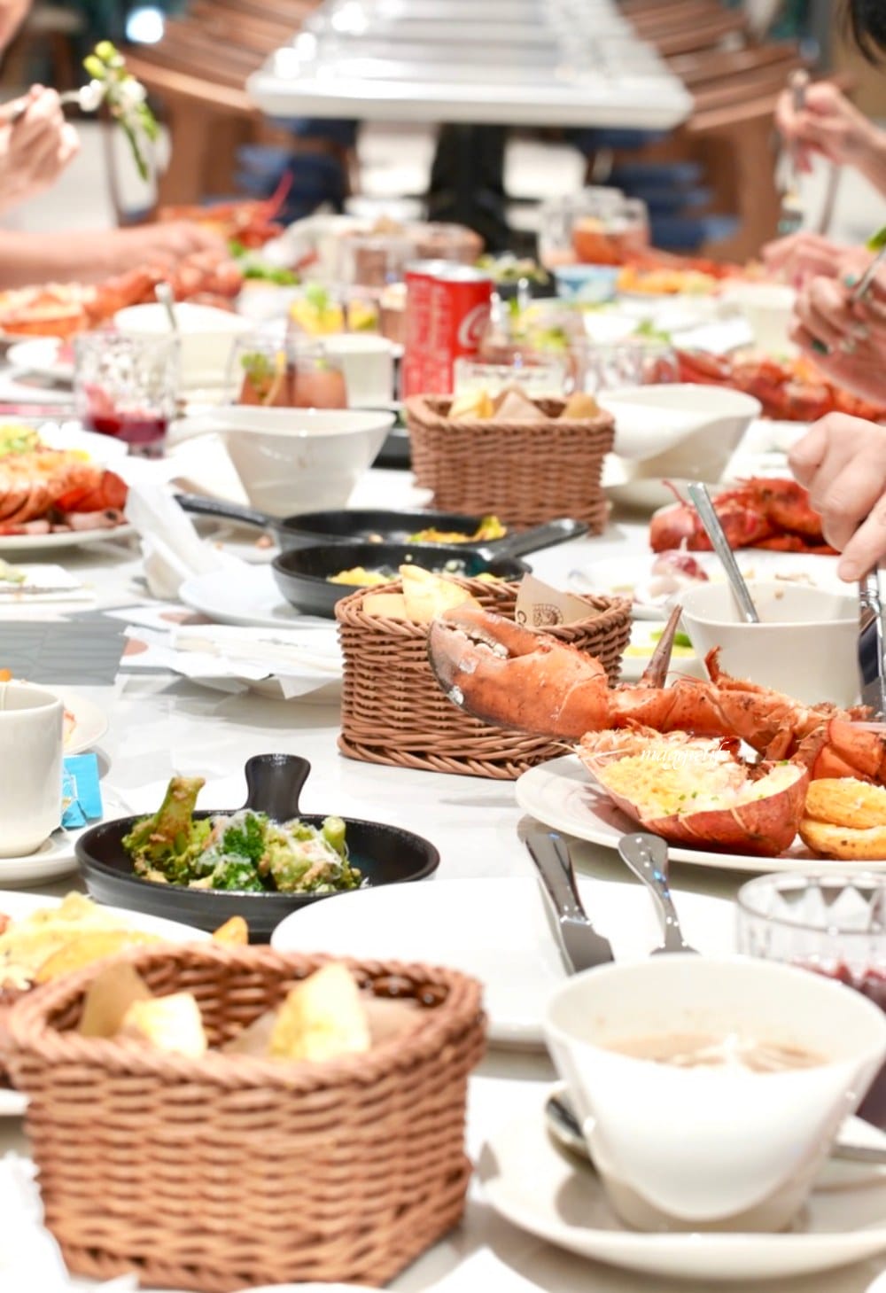 新北新莊吃到飽|朵頤餐廳 Doricious,新莊凱悅嘉軒酒店一樓餐廳,早午餐自助buffet吃到飽,活龍蝦|牛排|豬肋排(有Vlog影片介紹) - 第16張圖 新北新莊吃到飽|朵頤餐廳 Doricious,新莊凱悅嘉軒酒店一樓餐廳,早午餐自助buffet吃到飽,活龍蝦|牛排|豬肋排(有Vlog影片介紹)