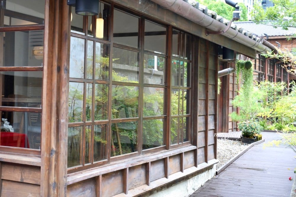 榕錦時光生活園區|一秒踏進日本街道京都老宅,15家美食選物攻略,在古蹟吃好丘,喝興波咖啡,九州鬆餅! - 第26張圖 榕錦時光生活園區|一秒踏進日本街道京都老宅,15家美食選物攻略,在古蹟吃好丘,喝興波咖啡,九州鬆餅!