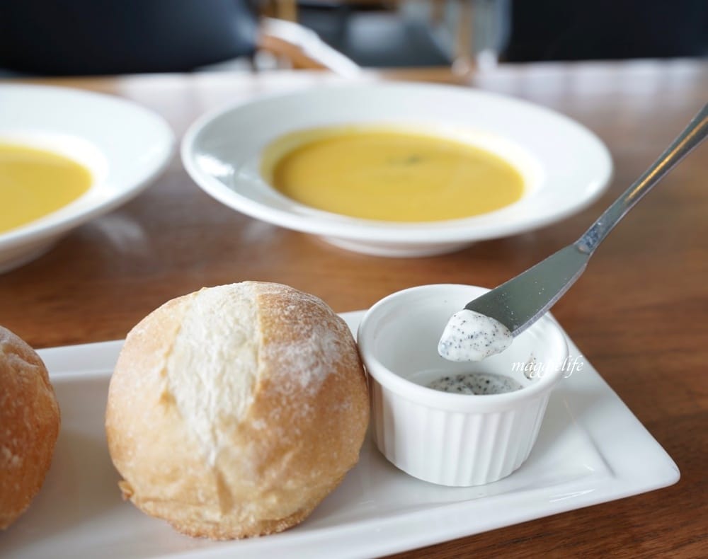 淡水LA VILLA義大利餐廳｜淡水絕美夕陽景觀餐廳，峇里島海景約會餐廳，生日慶生情人節，CP值超高（內有菜單）