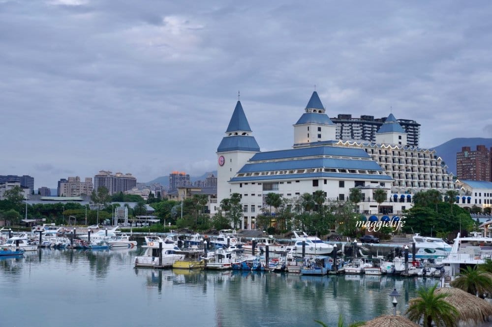 淡水星巴克漁人碼頭門市,一秒到歐洲,看大海夕陽西下/逛情人橋,情侶約會景點! - 第16張圖 淡水星巴克漁人碼頭門市,一秒到歐洲,看大海夕陽西下/逛情人橋,情侶約會景點!