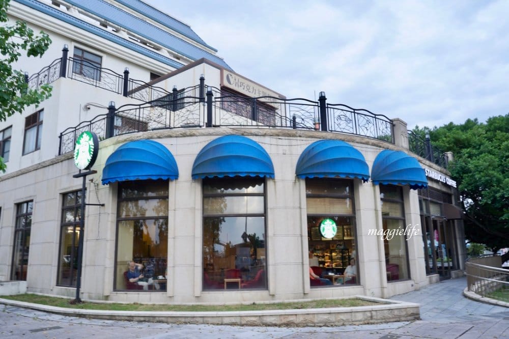 淡水星巴克漁人碼頭門市,一秒到歐洲,看大海夕陽西下/逛情人橋,情侶約會景點! - 第8張圖 淡水星巴克漁人碼頭門市,一秒到歐洲,看大海夕陽西下/逛情人橋,情侶約會景點!