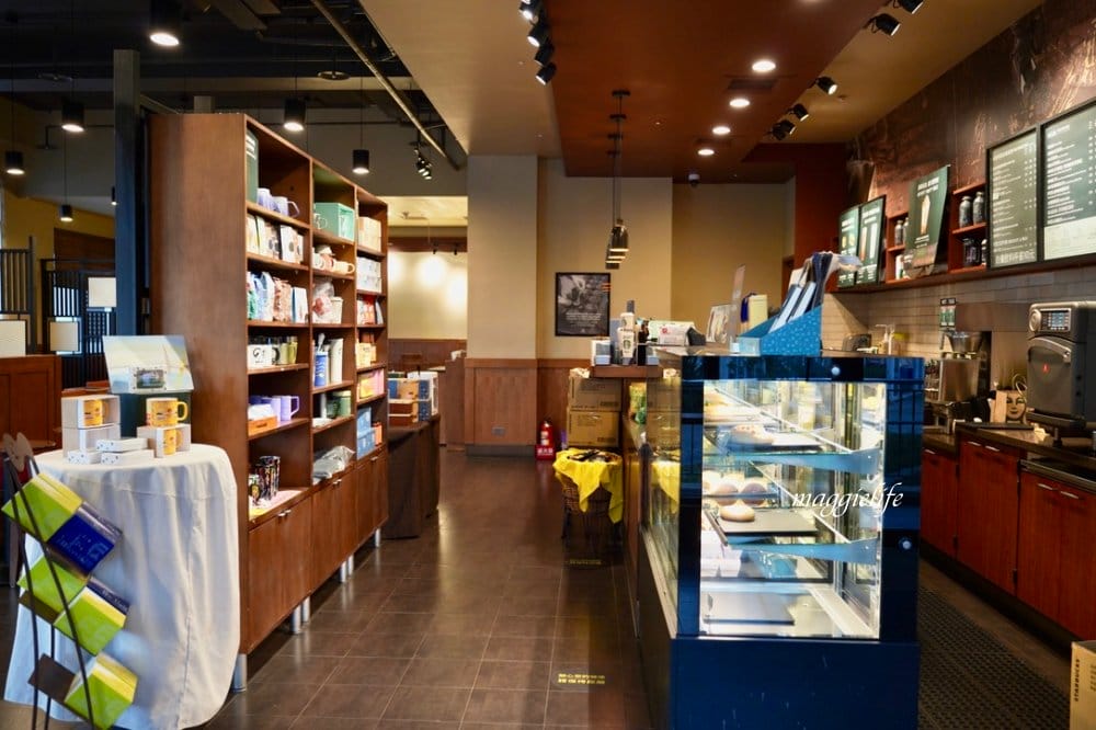 淡水星巴克漁人碼頭門市,一秒到歐洲,看大海夕陽西下/逛情人橋,情侶約會景點! - 第11張圖 淡水星巴克漁人碼頭門市,一秒到歐洲,看大海夕陽西下/逛情人橋,情侶約會景點!