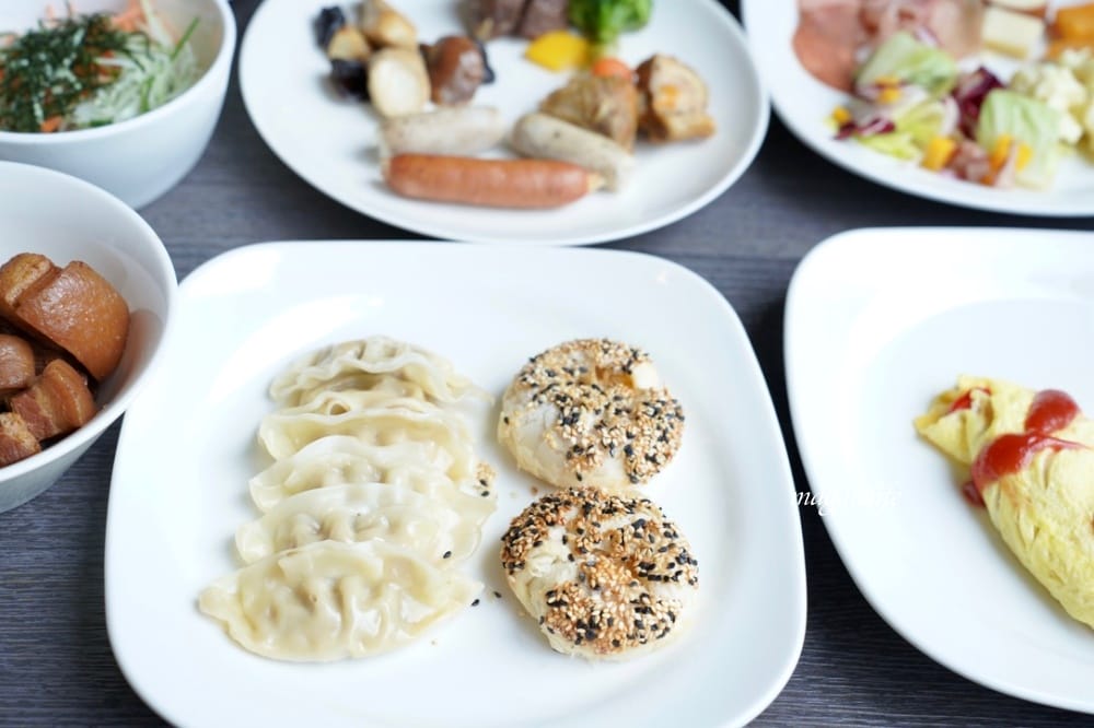 宜蘭礁溪寒沐酒店，礁溪溫泉飯店推薦，礁溪親子飯店MU JIAO XI HOTEL，自助早餐超讚，泳池泡湯，VR體驗，兒童遊戲室，礁溪親子溫泉飯店推薦