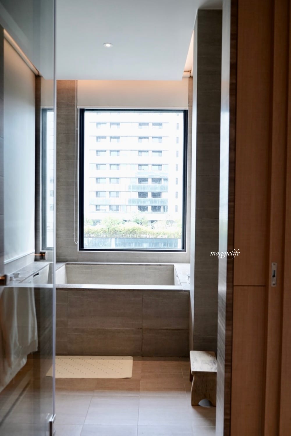 宜蘭礁溪寒沐酒店，礁溪溫泉飯店推薦，礁溪親子飯店MU JIAO XI HOTEL，自助早餐超讚，泳池泡湯，VR體驗，兒童遊戲室，礁溪親子溫泉飯店推薦