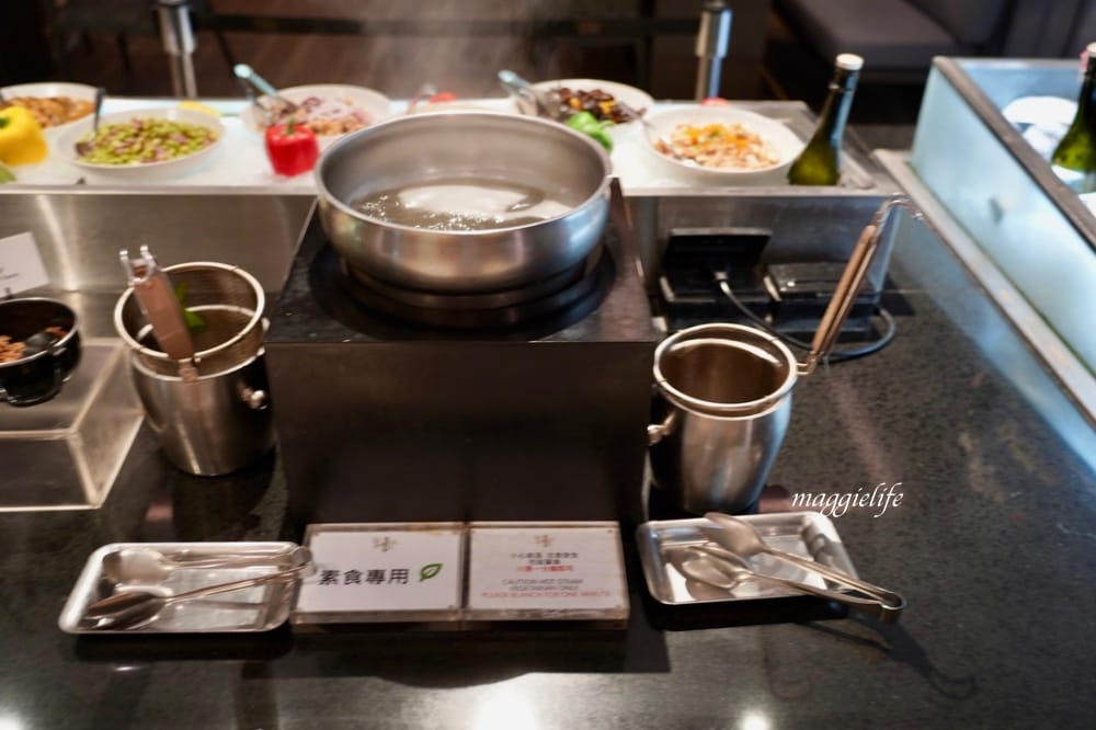 宜蘭礁溪寒沐酒店，礁溪溫泉飯店推薦，礁溪親子飯店MU JIAO XI HOTEL，自助早餐超讚，泳池泡湯，VR體驗，兒童遊戲室，礁溪親子溫泉飯店推薦