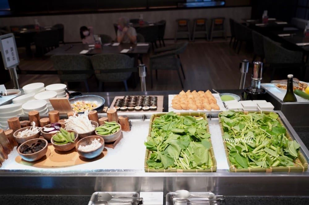 宜蘭礁溪寒沐酒店，礁溪溫泉飯店推薦，礁溪親子飯店MU JIAO XI HOTEL，自助早餐超讚，泳池泡湯，VR體驗，兒童遊戲室，礁溪親子溫泉飯店推薦