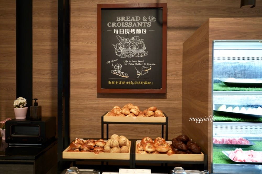 宜蘭礁溪寒沐酒店，礁溪溫泉飯店推薦，礁溪親子飯店MU JIAO XI HOTEL，自助早餐超讚，泳池泡湯，VR體驗，兒童遊戲室，礁溪親子溫泉飯店推薦