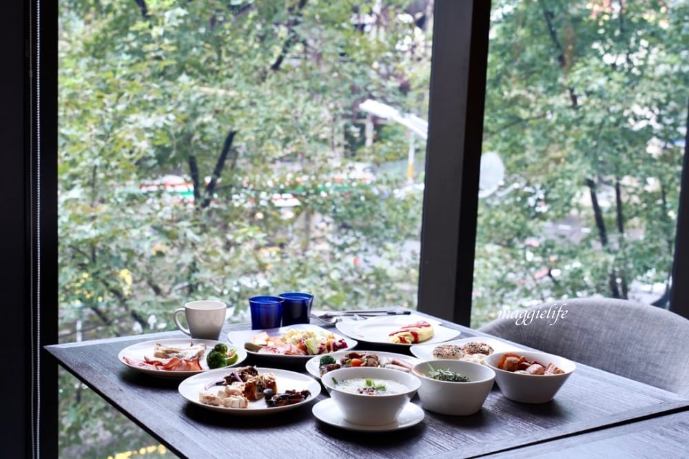 宜蘭礁溪寒沐酒店，礁溪溫泉飯店推薦，礁溪親子飯店MU JIAO XI HOTEL，自助早餐超讚，泳池泡湯，VR體驗，兒童遊戲室，礁溪親子溫泉飯店推薦