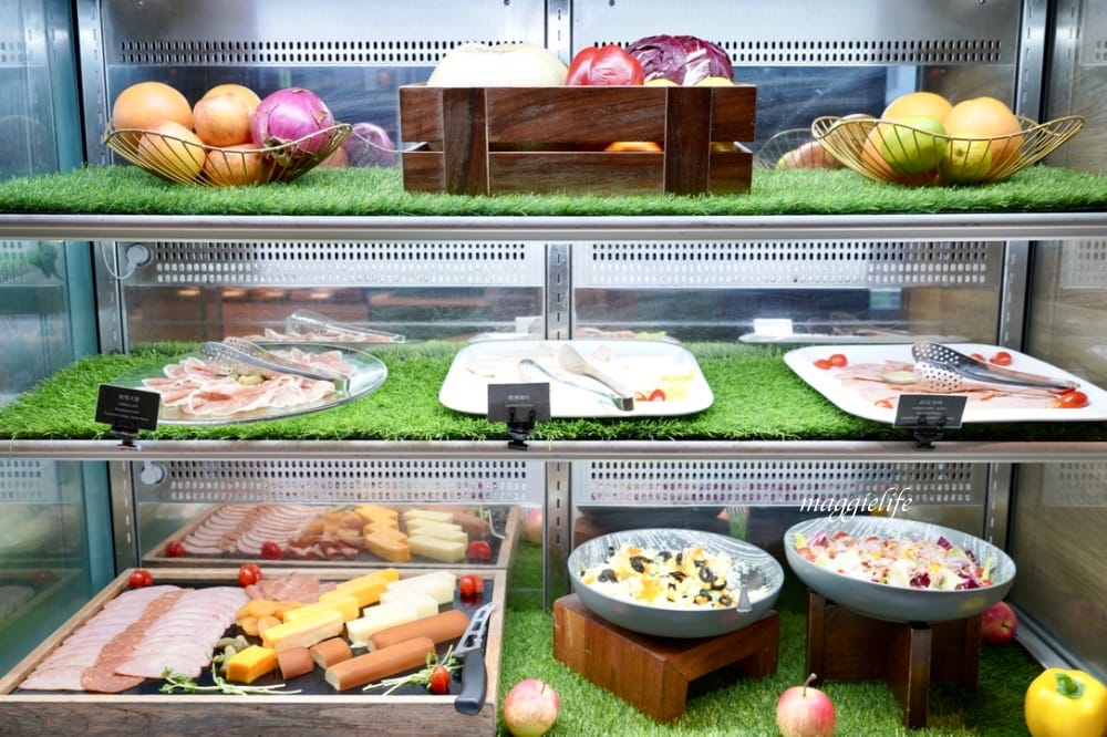 宜蘭礁溪寒沐酒店，礁溪溫泉飯店推薦，礁溪親子飯店MU JIAO XI HOTEL，自助早餐超讚，泳池泡湯，VR體驗，兒童遊戲室，礁溪親子溫泉飯店推薦