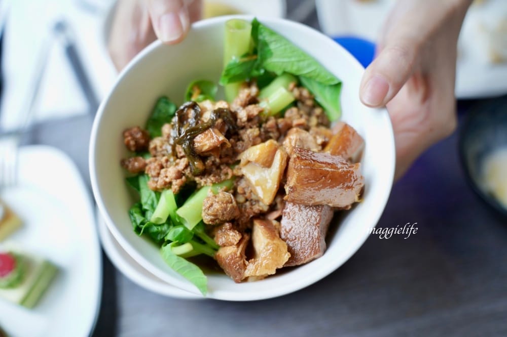 宜蘭礁溪寒沐酒店，礁溪溫泉飯店推薦，礁溪親子飯店MU JIAO XI HOTEL，自助早餐超讚，泳池泡湯，VR體驗，兒童遊戲室，礁溪親子溫泉飯店推薦