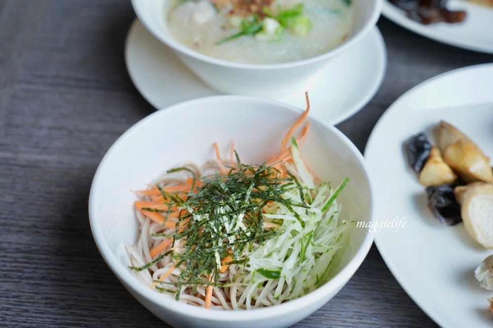 宜蘭礁溪寒沐酒店，礁溪溫泉飯店推薦，礁溪親子飯店MU JIAO XI HOTEL，自助早餐超讚，泳池泡湯，VR體驗，兒童遊戲室，礁溪親子溫泉飯店推薦