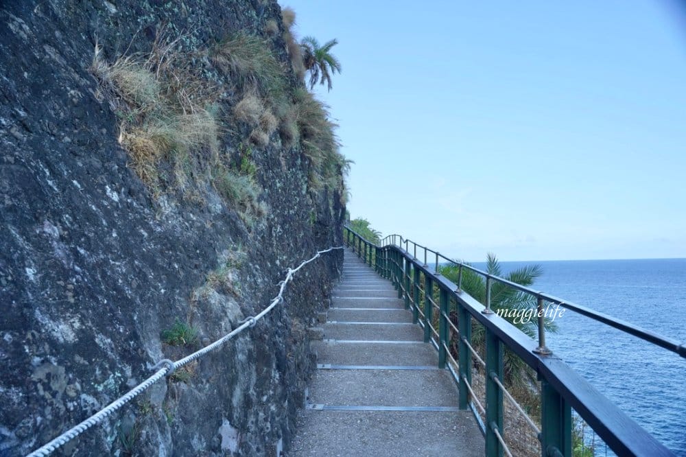 花蓮豐濱|親不知子天空步道,透明玻璃天空步道,觀賞超級無敵海景! - 第18張圖 花蓮豐濱|親不知子天空步道,透明玻璃天空步道,觀賞超級無敵海景!