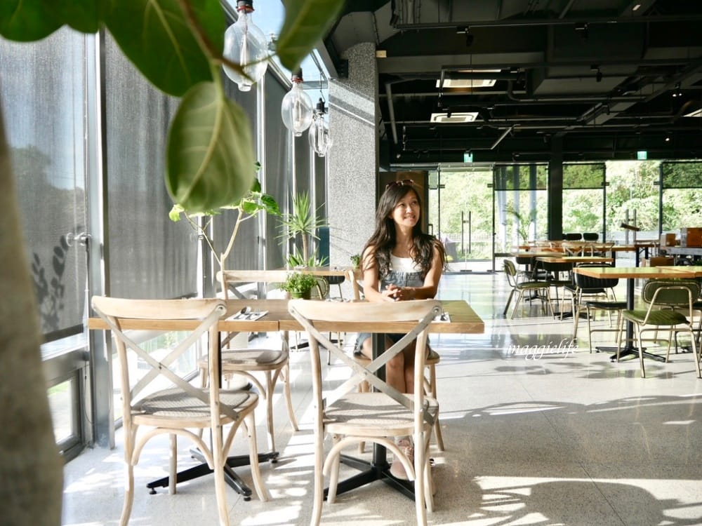 Hotel Begins倉箱蜜境文旅，陽台玻璃屋四人房超美，基隆海科館旁飯店，送海科館智能館門票！