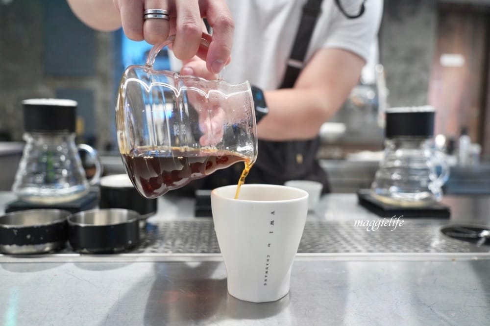 忠孝復興咖啡|VWI by CHADWANG,冠軍咖啡王策咖啡廳搬新家了,世界咖啡沖煮大賽冠軍咖啡廳,台北東區下午茶。 - 第23張圖 忠孝復興咖啡|VWI by CHADWANG,冠軍咖啡王策咖啡廳搬新家了,世界咖啡沖煮大賽冠軍咖啡廳,台北東區下午茶。