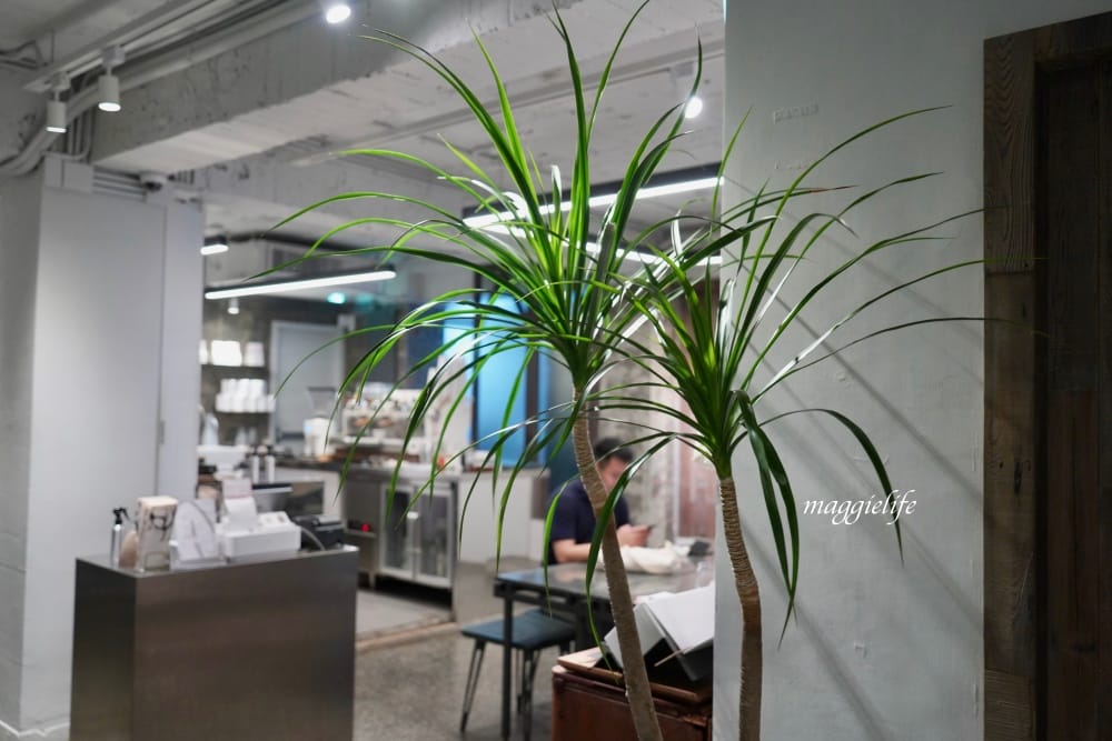 忠孝復興咖啡|VWI by CHADWANG,冠軍咖啡王策咖啡廳搬新家了,世界咖啡沖煮大賽冠軍咖啡廳,台北東區下午茶。 - 第8張圖 忠孝復興咖啡|VWI by CHADWANG,冠軍咖啡王策咖啡廳搬新家了,世界咖啡沖煮大賽冠軍咖啡廳,台北東區下午茶。