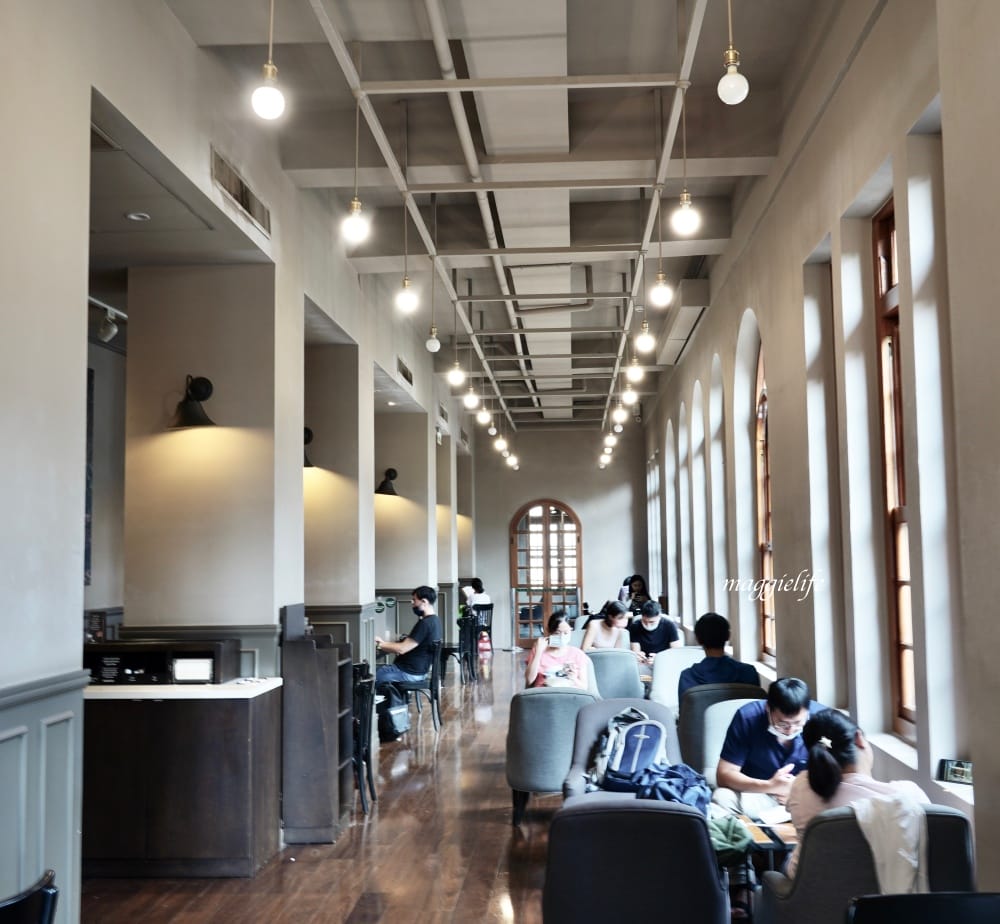 台北老宅古蹟咖啡｜大稻埕STARBUCKS星巴克保安門市，大同區大稻埕老宅咖啡，大稻埕的巴洛克豪宅！