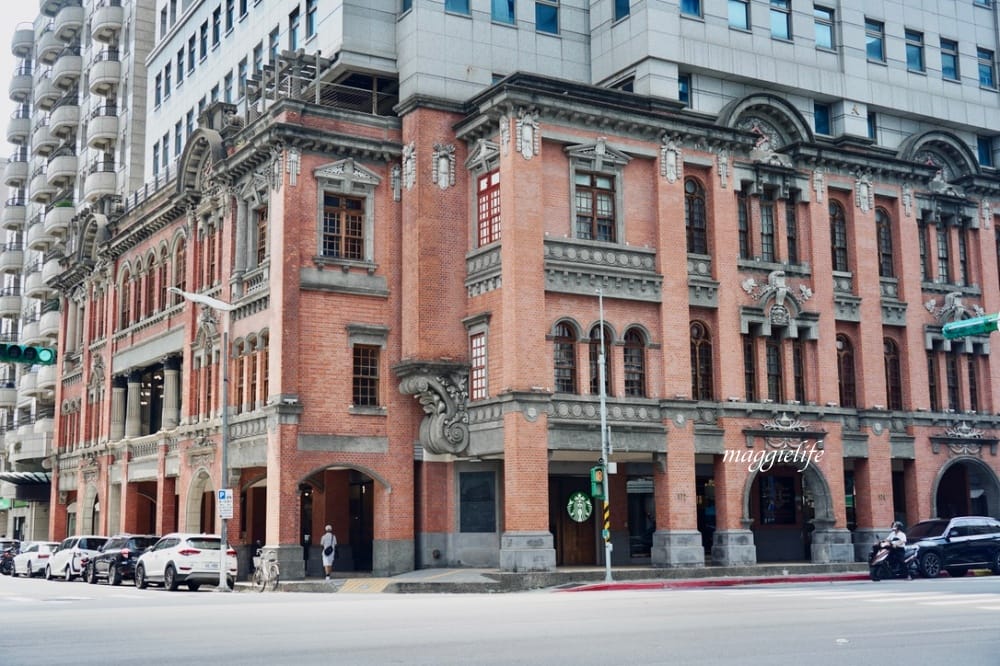 台北老宅古蹟咖啡｜大稻埕STARBUCKS星巴克保安門市，大同區大稻埕老宅咖啡，大稻埕的巴洛克豪宅！