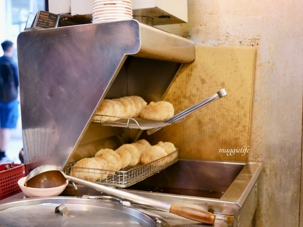 饒河街美食|冠捷脆皮黃金肉圓,炸的酥酥脆脆赤赤的黃金肉圓超級好吃! - 第5張圖 饒河街美食|冠捷脆皮黃金肉圓,炸的酥酥脆脆赤赤的黃金肉圓超級好吃!