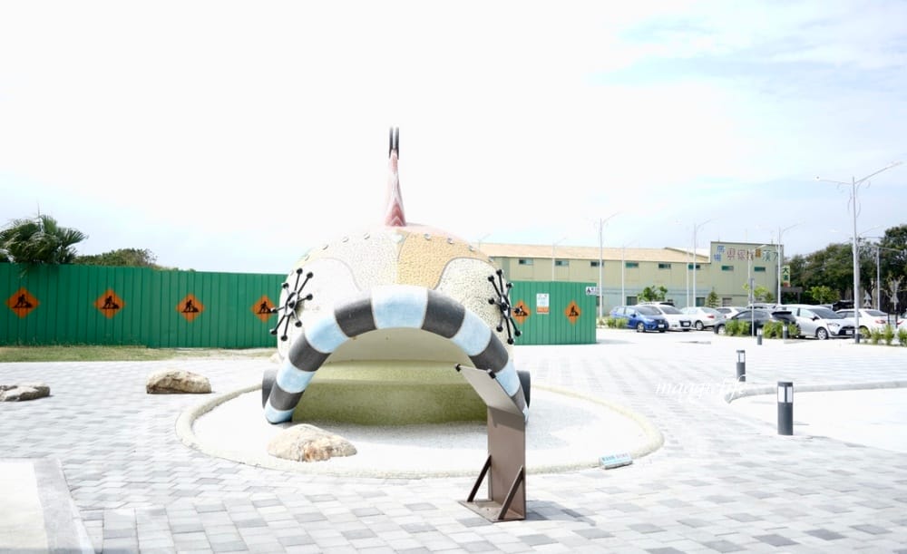 雲林景點|口湖遊客中心，免費租腳踏車遊湖，椬梧滯洪池雲林版小日月潭，免門票景點，喝下午茶吃好吃的海鮮麵！