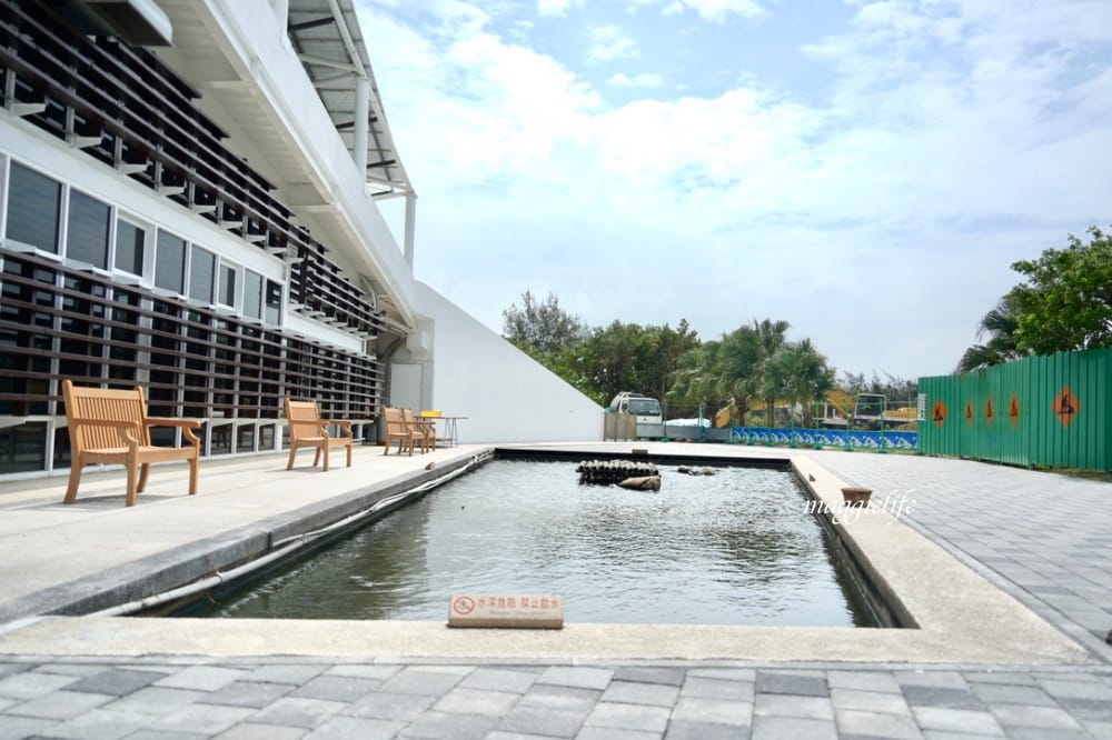 雲林景點|口湖遊客中心，免費租腳踏車遊湖，椬梧滯洪池雲林版小日月潭，免門票景點，喝下午茶吃好吃的海鮮麵！