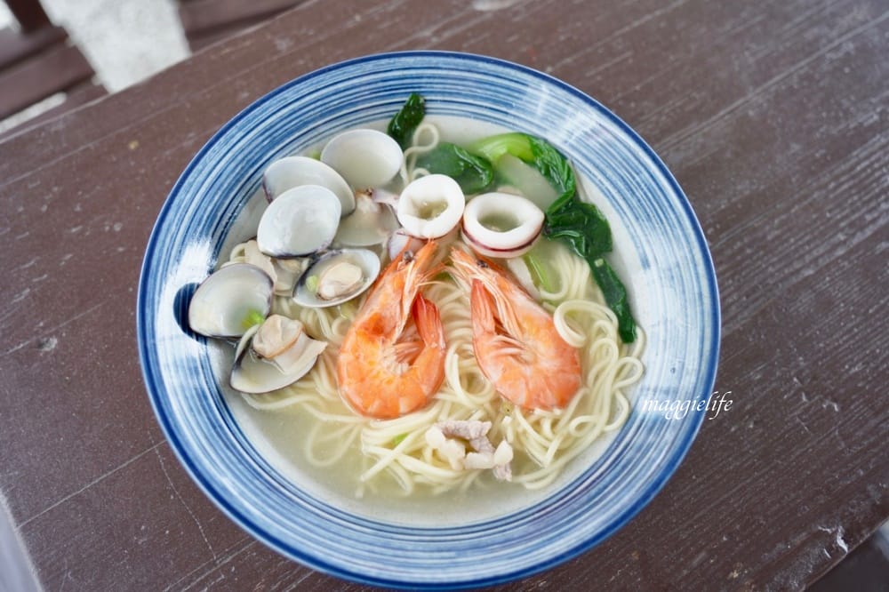 雲林景點|口湖遊客中心，免費租腳踏車遊湖，椬梧滯洪池雲林版小日月潭，免門票景點，喝下午茶吃好吃的海鮮麵！