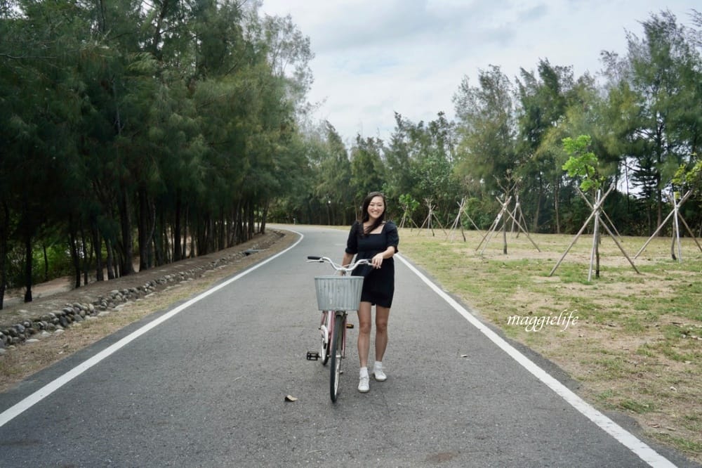 雲林景點|口湖遊客中心，免費租腳踏車遊湖，椬梧滯洪池雲林版小日月潭，免門票景點，喝下午茶吃好吃的海鮮麵！
