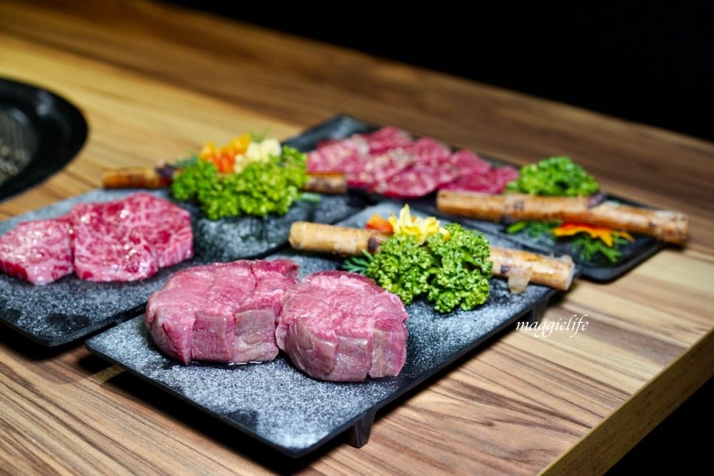 大股熟成燒肉專門台北南京店,超厚牛舌超美味,還有超過20種的清酒販賣機 - 第32張圖 大股熟成燒肉專門台北南京店,超厚牛舌超美味,還有超過20種的清酒販賣機