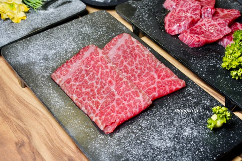 大股熟成燒肉專門台北南京店,超厚牛舌超美味,還有超過20種的清酒販賣機 - 第69張圖 大股熟成燒肉專門台北南京店,超厚牛舌超美味,還有超過20種的清酒販賣機