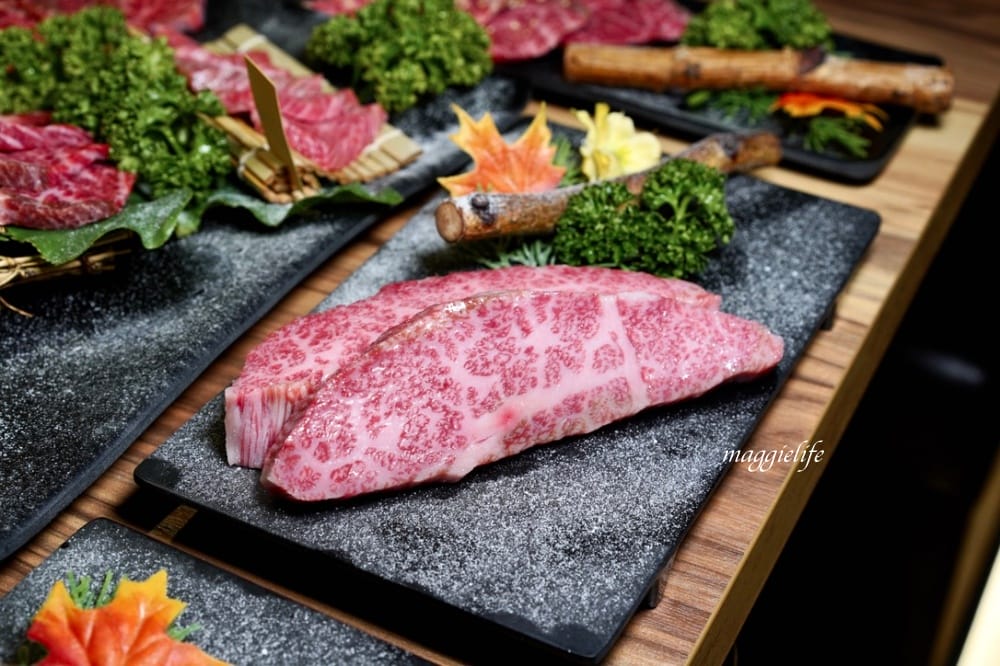 大股熟成燒肉專門台北南京店,超厚牛舌超美味,還有超過20種的清酒販賣機 - 第64張圖 大股熟成燒肉專門台北南京店,超厚牛舌超美味,還有超過20種的清酒販賣機