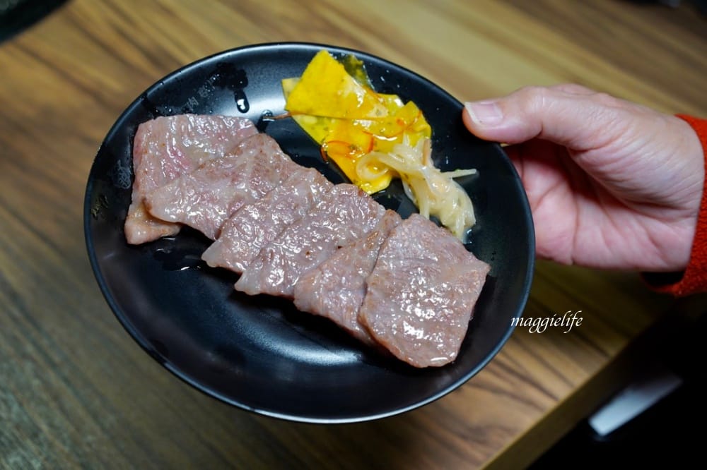 大股熟成燒肉專門台北南京店,超厚牛舌超美味,還有超過20種的清酒販賣機 - 第61張圖 大股熟成燒肉專門台北南京店,超厚牛舌超美味,還有超過20種的清酒販賣機