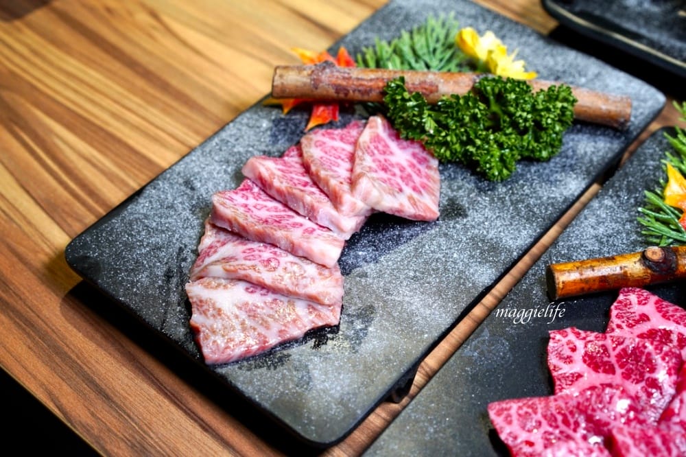 大股熟成燒肉專門台北南京店,超厚牛舌超美味,還有超過20種的清酒販賣機 - 第58張圖 大股熟成燒肉專門台北南京店,超厚牛舌超美味,還有超過20種的清酒販賣機