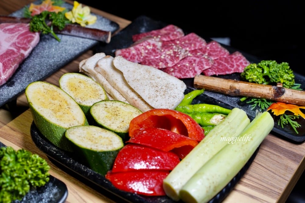 大股熟成燒肉專門台北南京店,超厚牛舌超美味,還有超過20種的清酒販賣機 - 第81張圖 大股熟成燒肉專門台北南京店,超厚牛舌超美味,還有超過20種的清酒販賣機