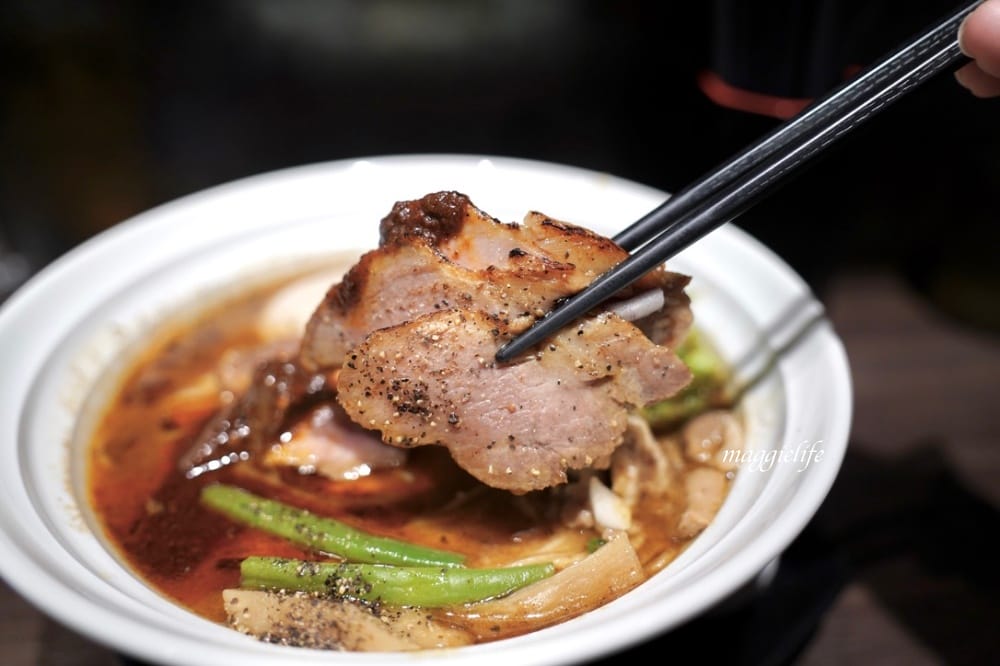 台北拉麵推薦｜麵屋和創生姜醬油拉麵專門店，宵夜場深夜食堂，每天只營業3小時，一樣大排長龍賣光光，鷹流老闆新開店！